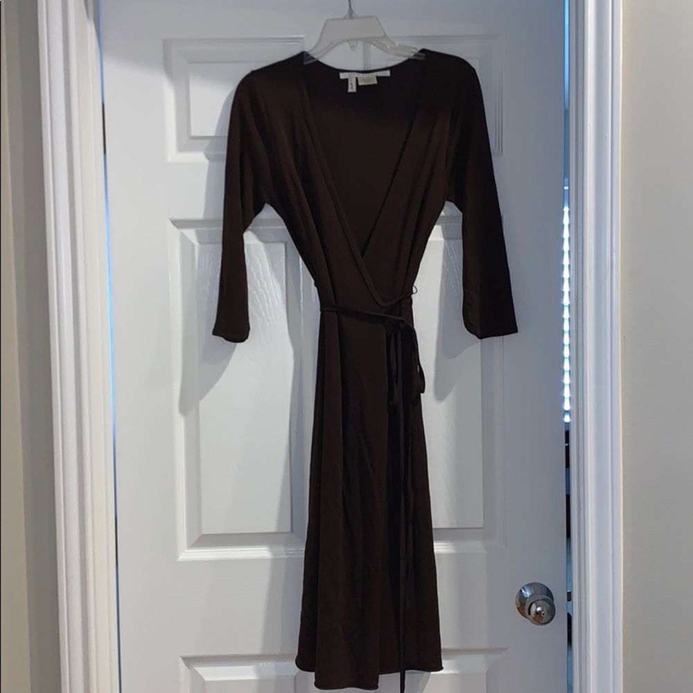 🔴 4/$20 Bundle: Brown Wrap dress